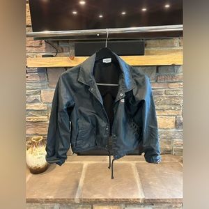 Women’s Cropped Black Champion Windbreaker